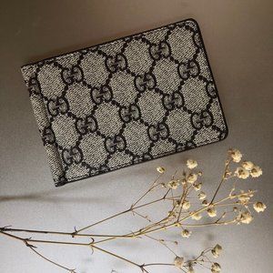 Gucci Leather Card Holder for Sale